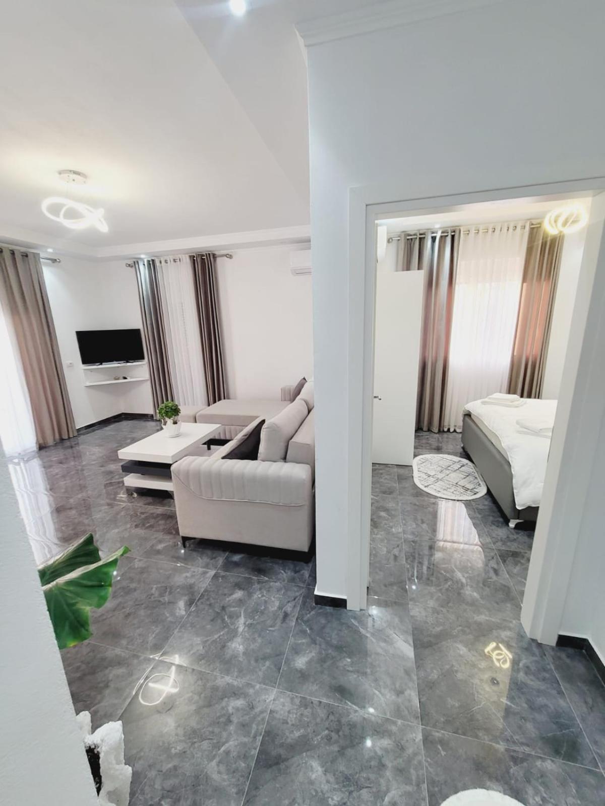 Makla Apartment ซารานเดอ ภายนอก รูปภาพ